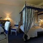 Hotel Burghaus & Kronenburg Dahlem (Euskirchen)