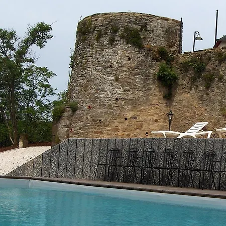 Burghaus & Kronenburg Hotel