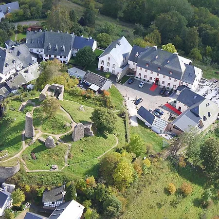 Hotel Burghaus & Kronenburg