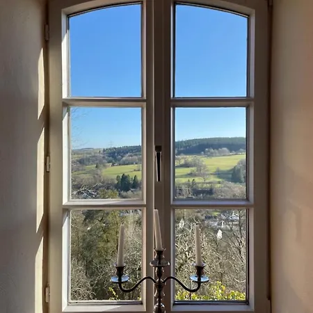 Hotel Burghaus&villa Kronenburg