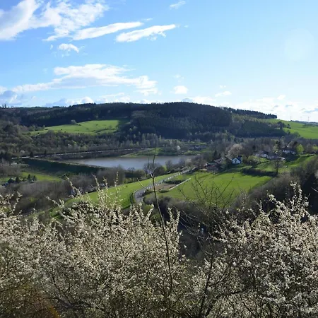 Burghaus & Kronenburg 3* Dahlem (Euskirchen)