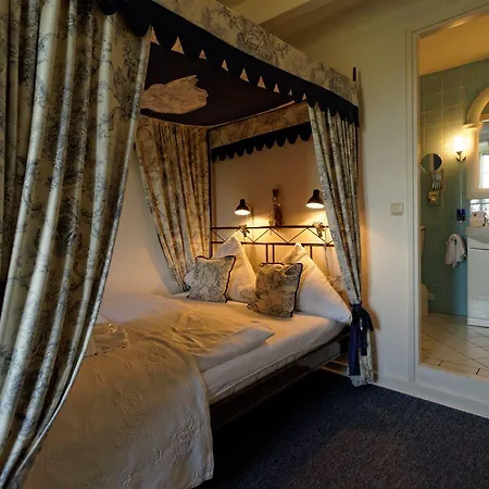 Hotel Burghaus & Kronenburg