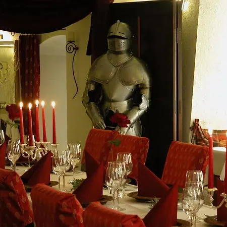 Burghaus & Kronenburg Ξενοδοχείο Dahlem (Euskirchen)