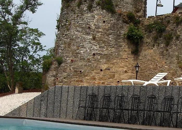 Burghaus & Kronenburg Szálloda