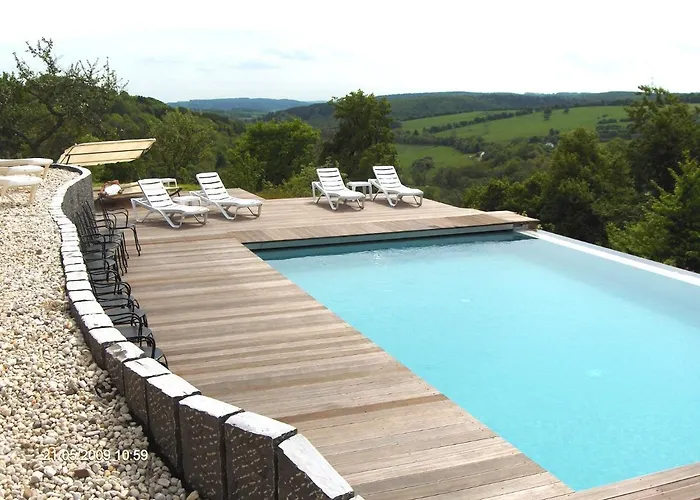 Burghaus & Kronenburg Dahlem (Euskirchen)