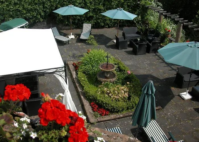 Burghaus & Kronenburg Dahlem