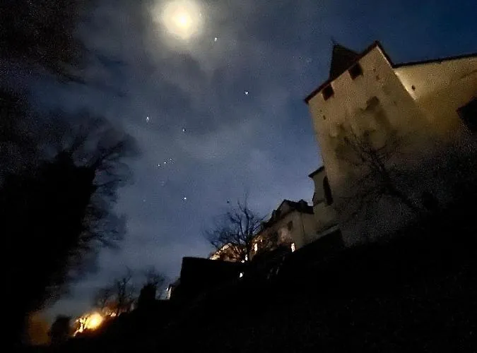 Burghaus & Kronenburg Hotel 3*