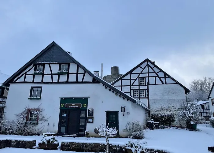 Burghaus & Kronenburg Szálloda Dahlem