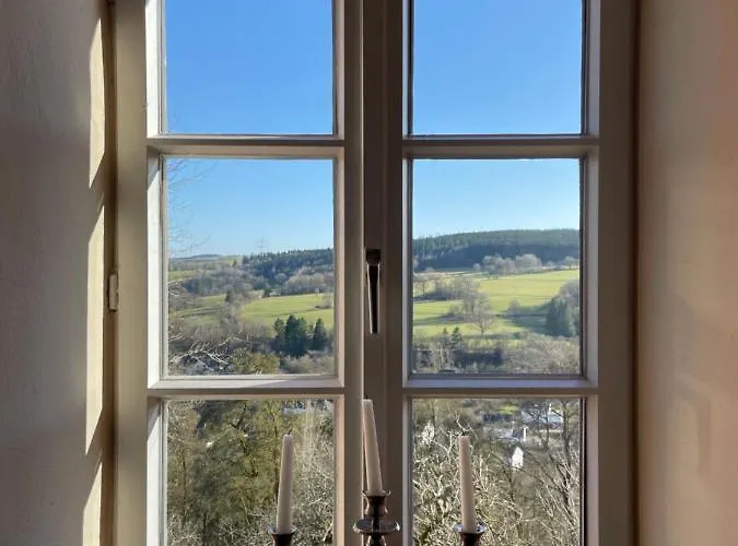 Hotel Burghaus & Kronenburg