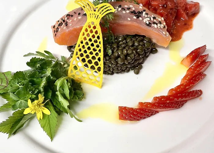 Burghaus & Kronenburg 3*