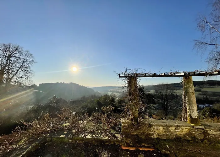 Hotel Burghaus & Kronenburg 3*